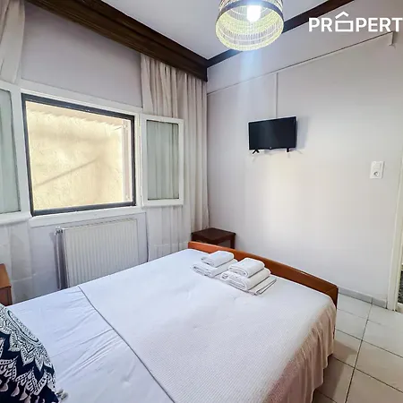 Apartment Seaside Family House - Private Parking #propertly