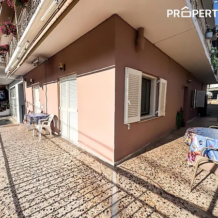 Apartment Seaside Family House - Private Parking #propertly *