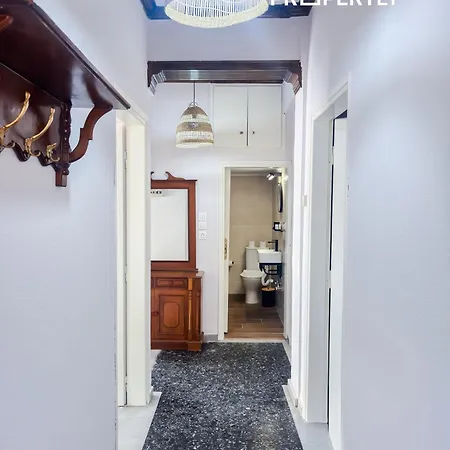 Seaside Family House - Private Parking #propertly 公寓 *