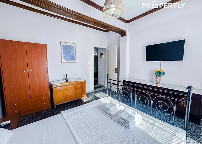 Seaside Family House - Private Parking #propertly * Nea Kallikrateia